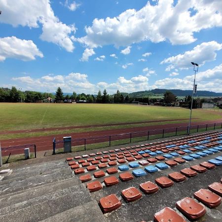 Apartament Stadion Kamienna Gora Extérieur photo