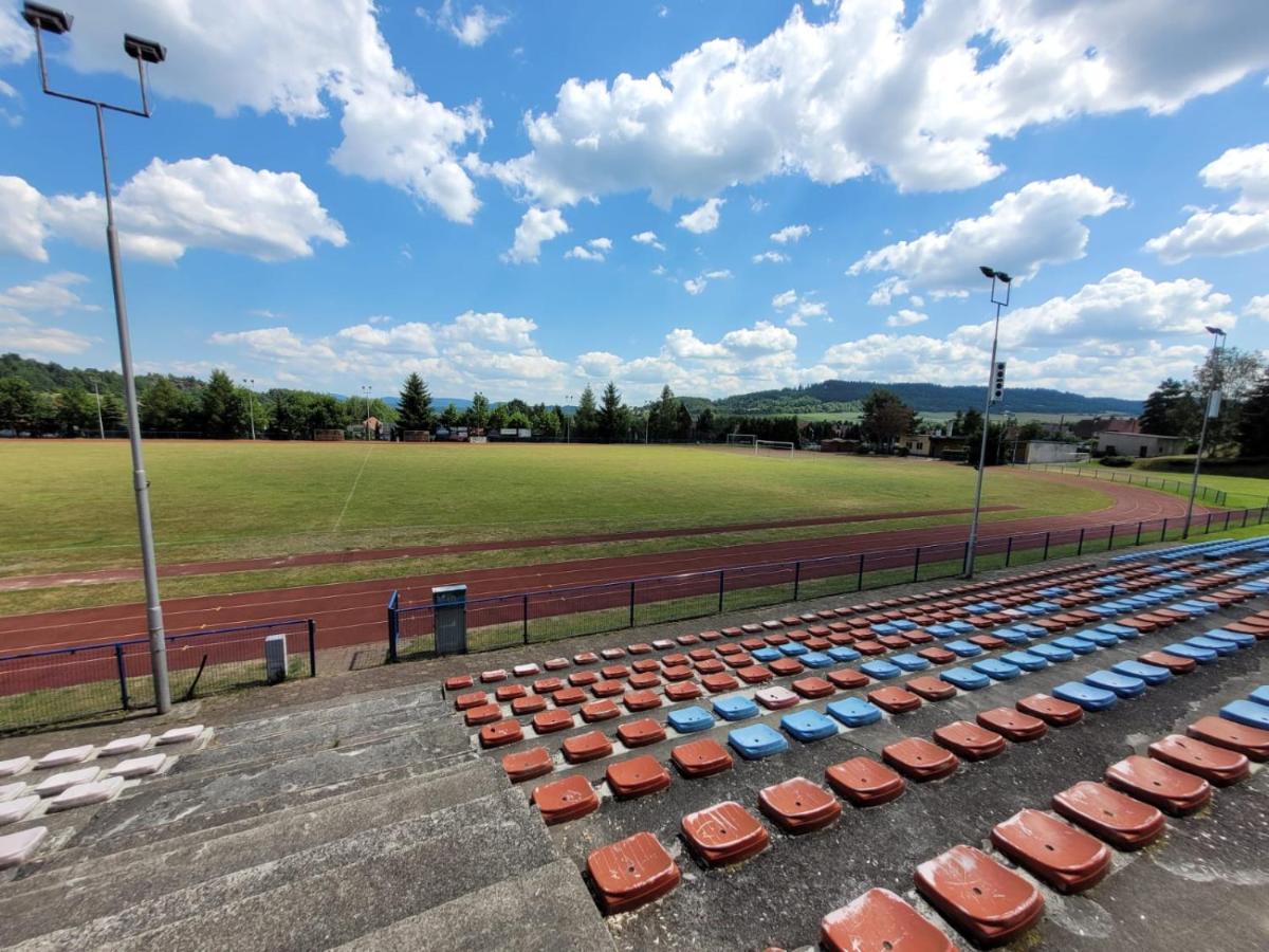 Apartament Stadion Kamienna Gora Extérieur photo